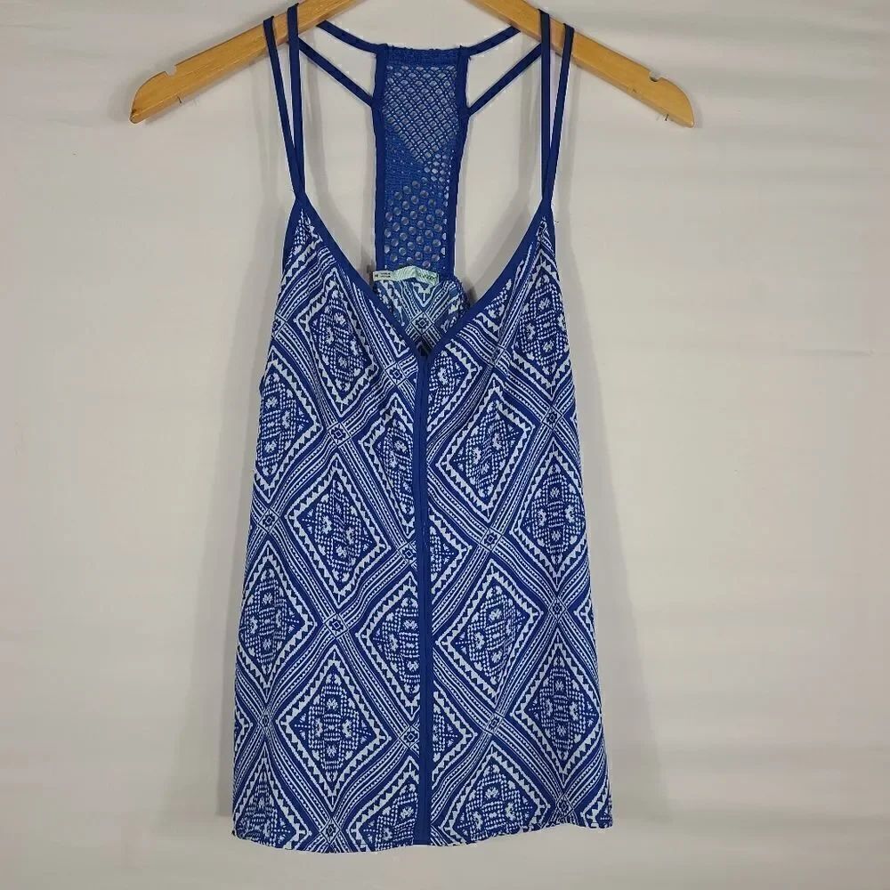 Maurices Blue and White Patterned Tanktop - Picture 3 of 8